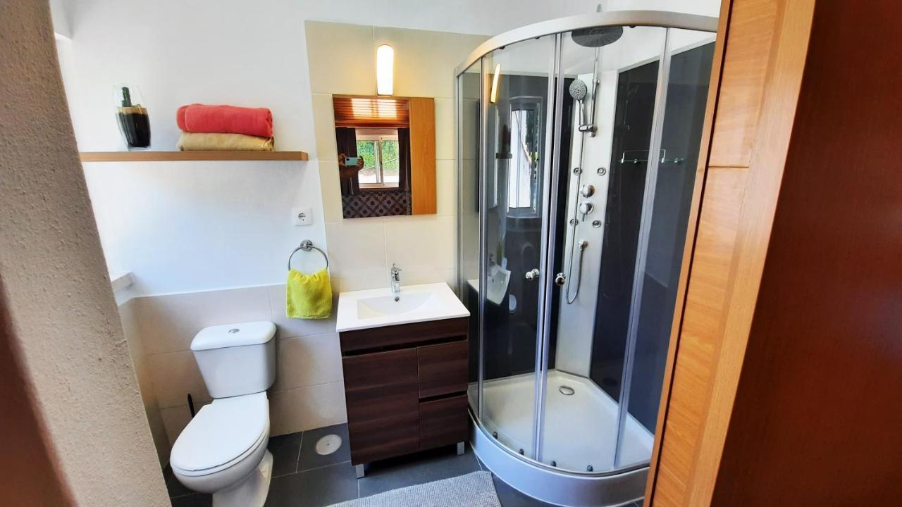 Guesthouse Of Алкобаса Екстер'єр фото