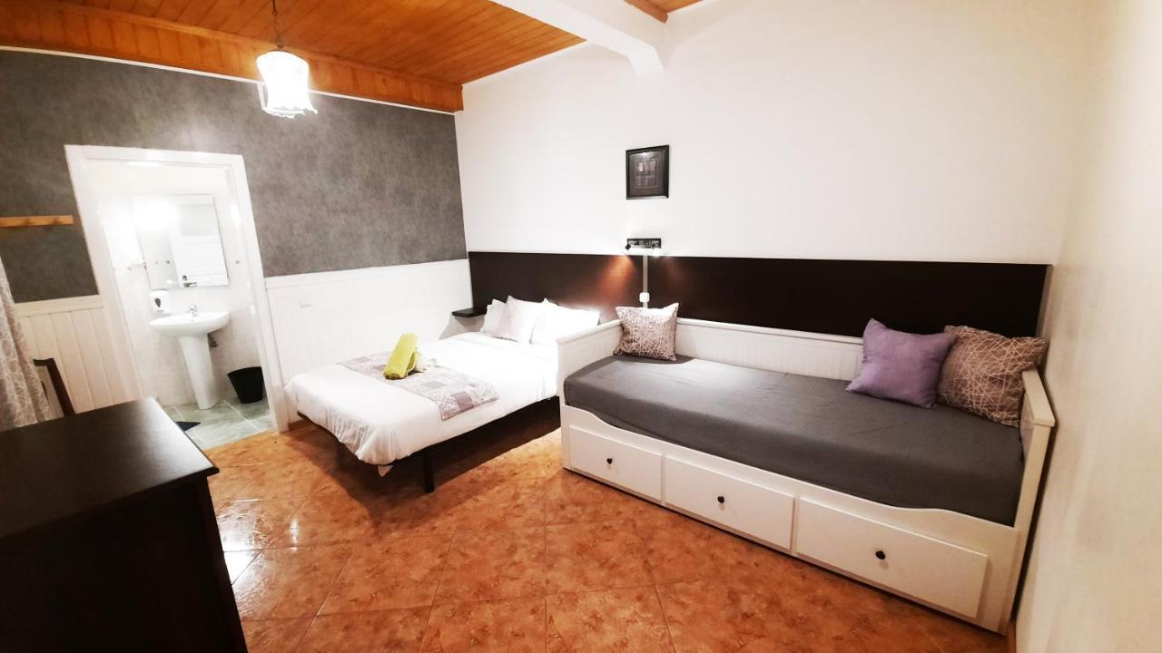 Guesthouse Of Алкобаса Екстер'єр фото
